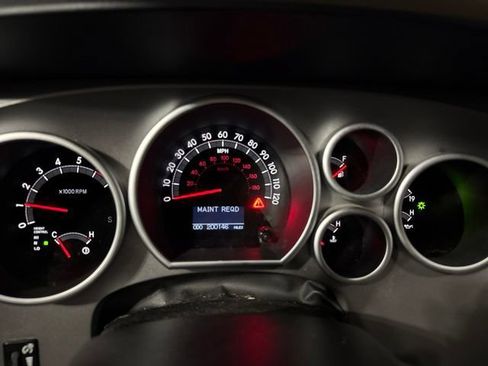 Used 2015 Toyota Sequoia Platinum AWD/4WD image 13