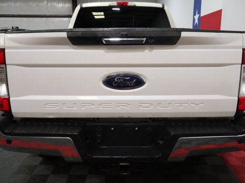 Used 2019 Ford F250 Lariat w/ Lariat Value Package AWD/4WD image 12