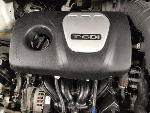 Used 2019 Kia Soul ! FWD image 30