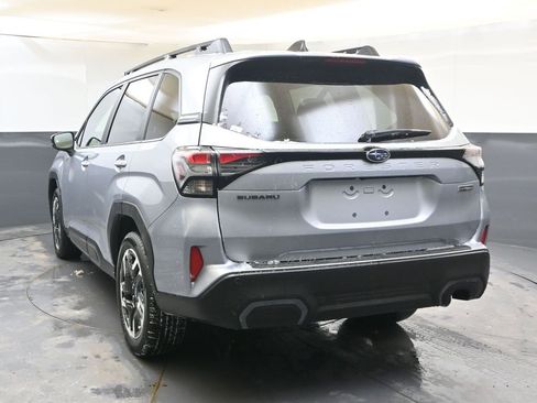New 2025 Subaru Forester Limited w/ Popular Package image 4