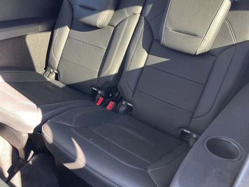 Used 2018 Mercedes-Benz GLS 550 4MATIC image 17