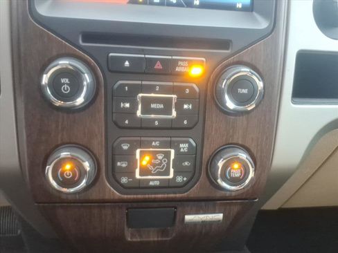 Used 2014 Ford F150 Lariat w/ Equipment Group 501A Mid image 18