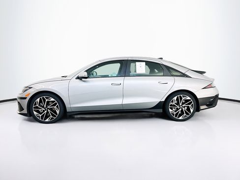 Used 2024 Hyundai Ioniq 6 SEL AWD/4WD image 4