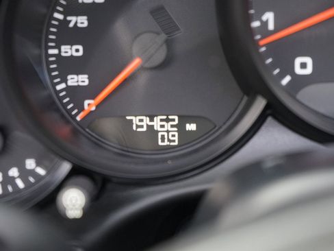 Used 2016 Porsche 911 Carrera image 14