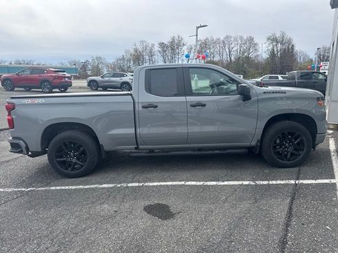Used 2024 Chevrolet Silverado 1500 Custom w/ Turbomax Blackout Package AWD/4WD image 12