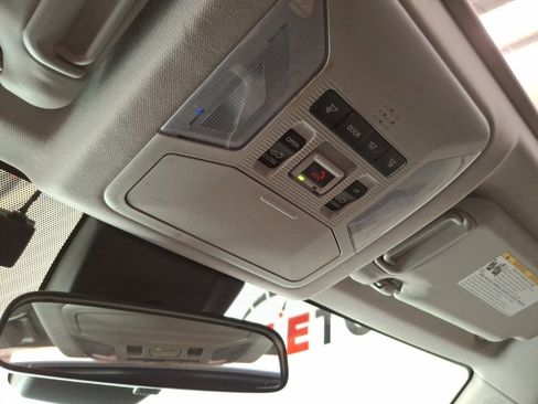 Used 2020 Toyota RAV4 XLE image 26