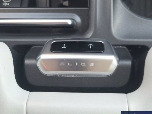Used 2025 Ford Expedition Platinum AWD/4WD image 45