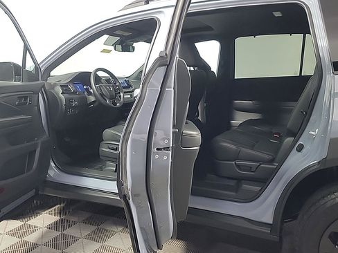 Certified 2022 Honda Passport TrailSport image 15