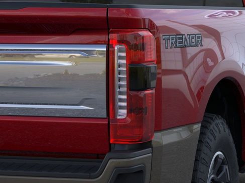 New 2026 Ford F250 King Ranch w/ Tremor Off-Road Package AWD/4WD image 21