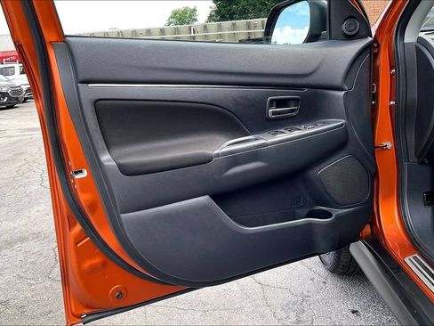 Used 2020 Mitsubishi Outlander Sport ES AWD/4WD image 21