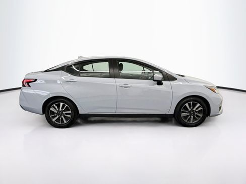 Used 2024 Nissan Versa SV FWD image 10