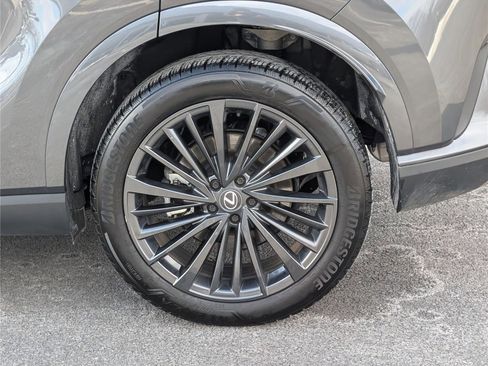 Used 2025 Lexus RX 350 Premium image 10