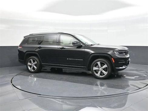 Used 2021 Jeep Grand Cherokee L Limited image 17