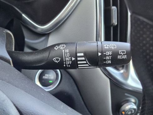 Used 2024 Chevrolet Equinox LS image 27