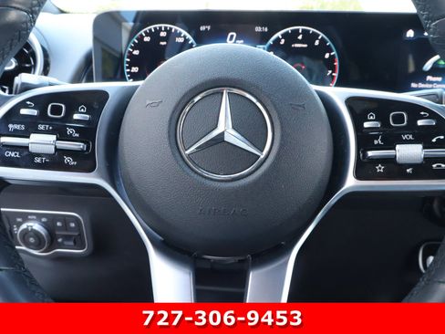 Certified 2022 Mercedes-Benz GLB 250 4MATIC image 24