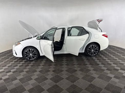 Used 2015 Toyota Corolla S FWD image 12