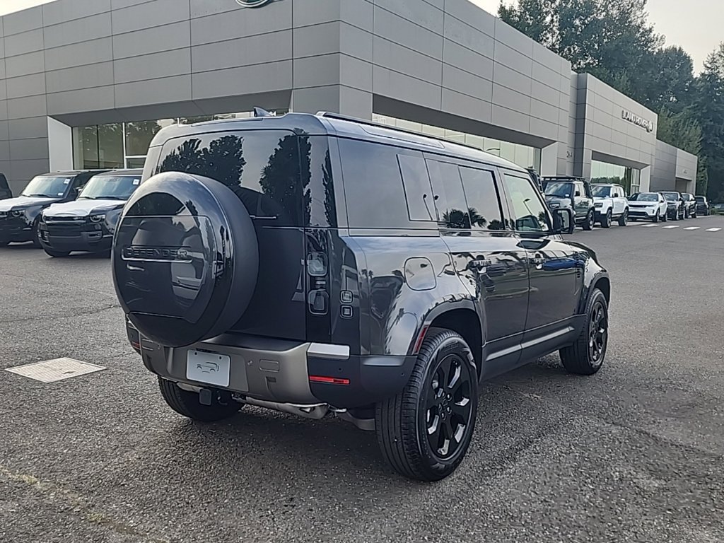 New 2026 Land Rover Defender 110 S AWD/4WD image 4