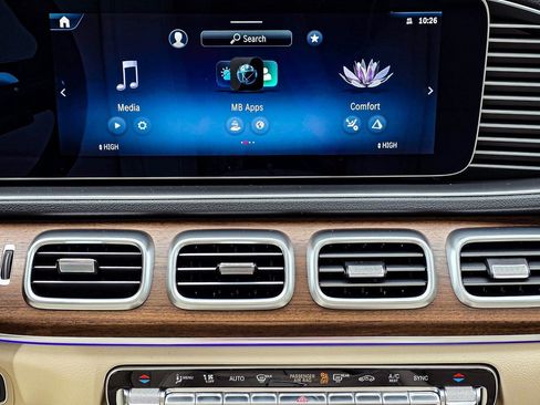 New 2026 Mercedes-Benz GLE 450 4MATIC image 16