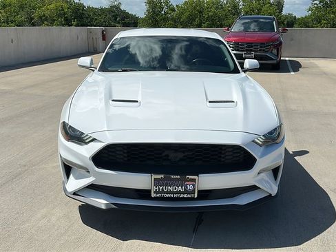 Used 2018 Ford Mustang Coupe w/ Ecoboost Performance Package RWD image 7