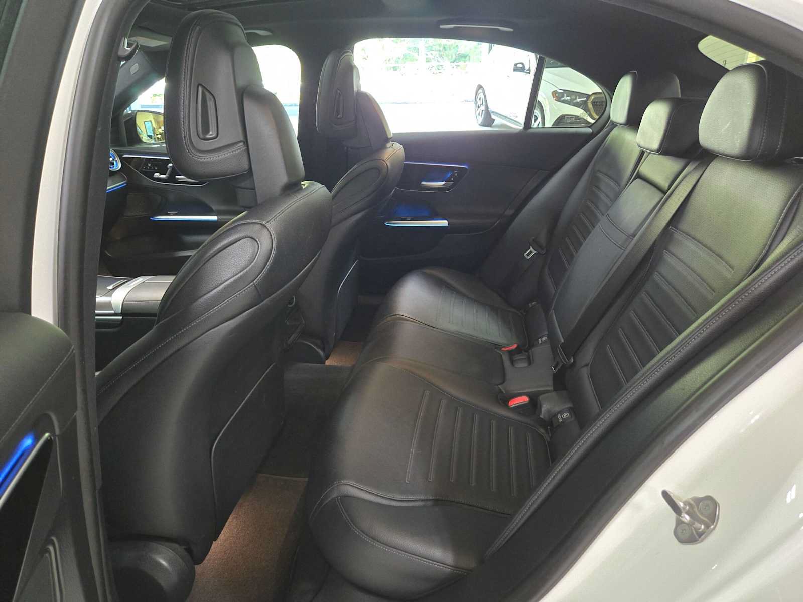 Used 2023 Mercedes-Benz C 300 4MATIC Sedan image 16