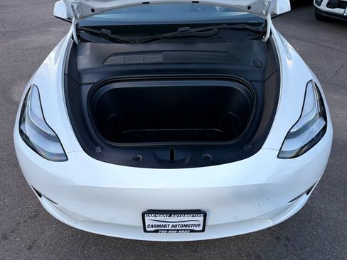 Used 2021 Tesla Model Y Long Range AWD/4WD image 41