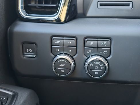 New 2026 GMC Sierra 1500 Denali image 17
