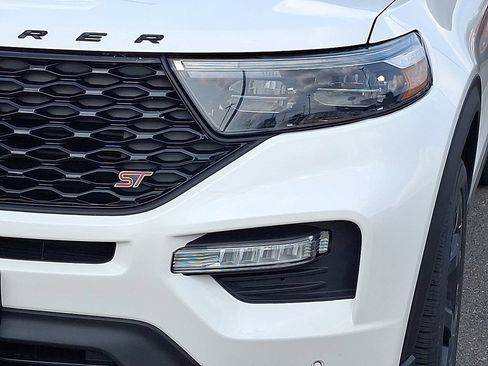 Used 2022 Ford Explorer ST w/ Equipment Group 401A AWD/4WD image 10