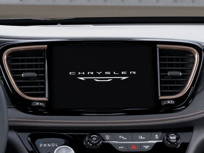 New 2027 Chrysler Pacifica Pinnacle w/ Trailer Tow Group FWD image 18