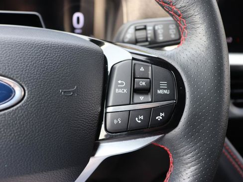 Used 2025 Ford Explorer ST-Line AWD/4WD image 35