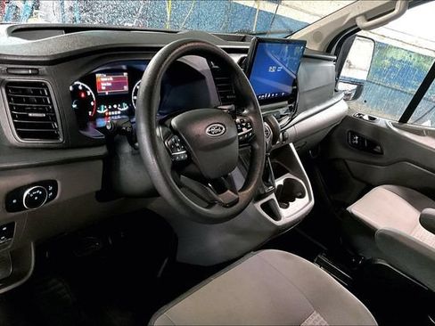 Used 2015 Ford Transit 150 XL RWD image 12