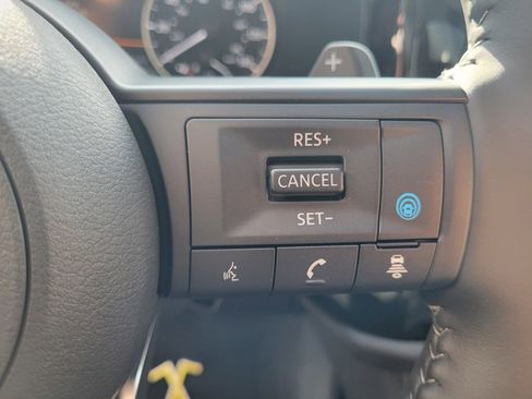 New 2025 Nissan Pathfinder SV w/ SV Premium Package image 20