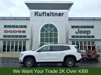 Used 2025 GMC Acadia Elevation