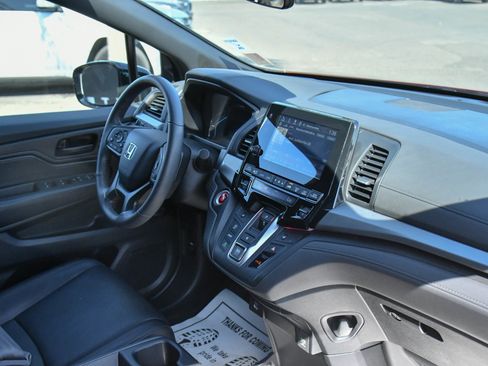 Used 2024 Honda Odyssey Sport image 49