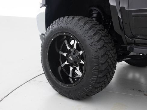 Used 2016 Chevrolet Silverado 1500 LT AWD/4WD image 17