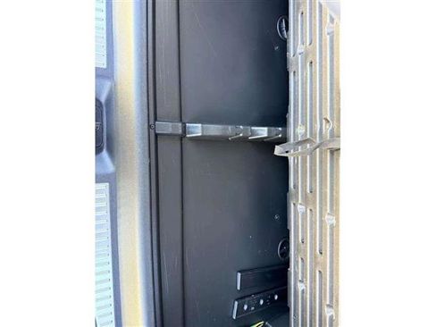 Used 2017 Chevrolet Suburban Premier image 17