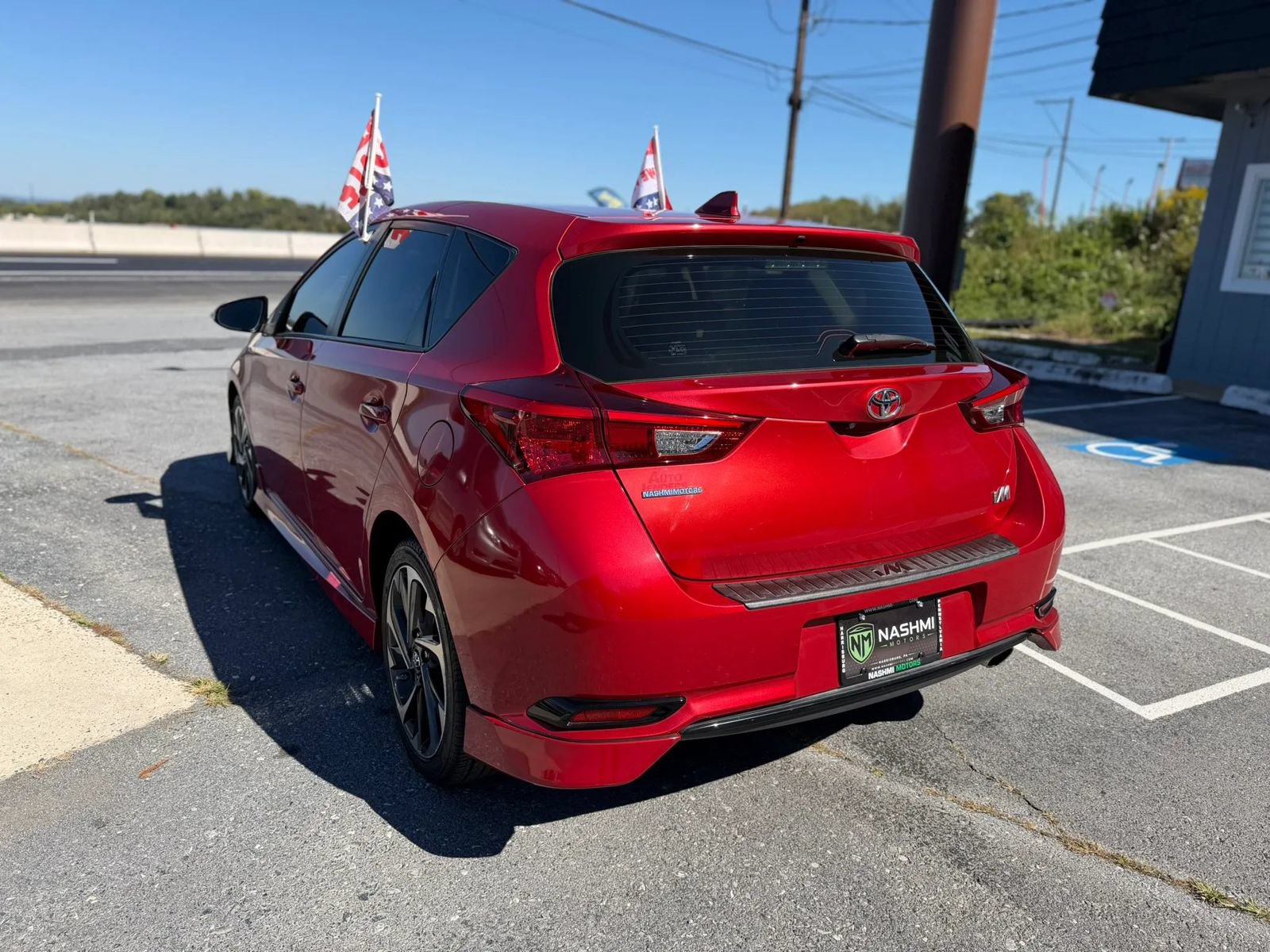 Used 2017 Toyota Corolla iM w/ All-Weather Mat Package FWD image 3