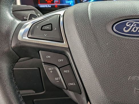 Used 2018 Ford Edge SEL w/ Equipment Group 201A FWD image 13