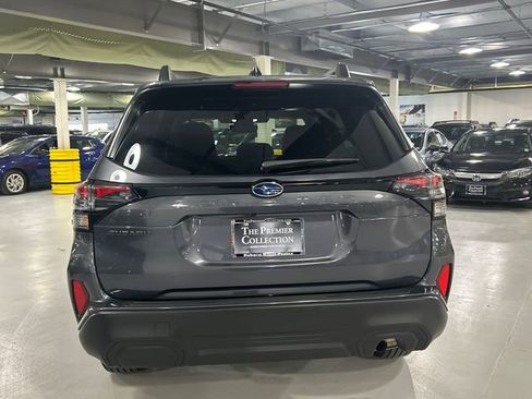 Certified 2025 Subaru Forester Premium image 3
