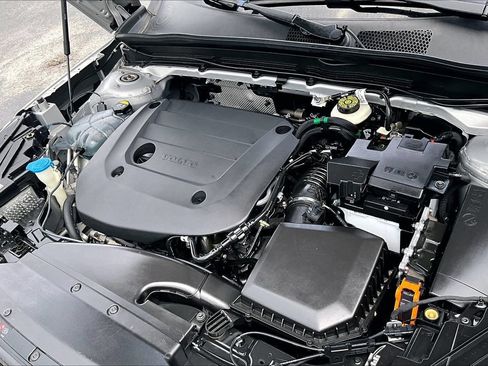 Used 2023 Volvo XC40 B4 Ultimate w/ Protection Package Premier FWD image 33