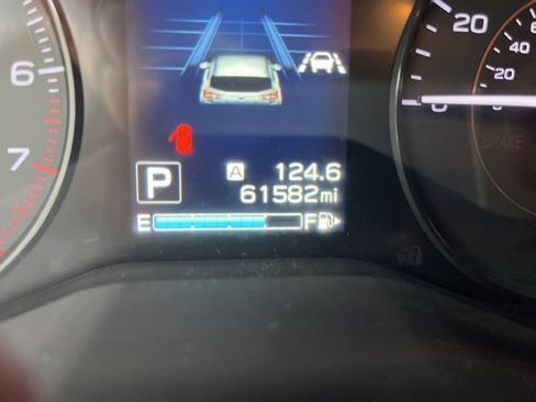 Used 2018 Subaru Crosstrek 2.0i Premium w/ Eyesight System image 14