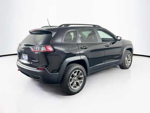 Used 2022 Jeep Cherokee Trailhawk w/ Sun, Sound & Nav Group AWD/4WD image 5