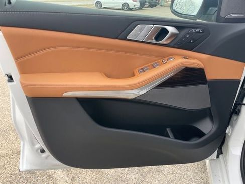 New 2026 BMW X7 xDrive40i image 9
