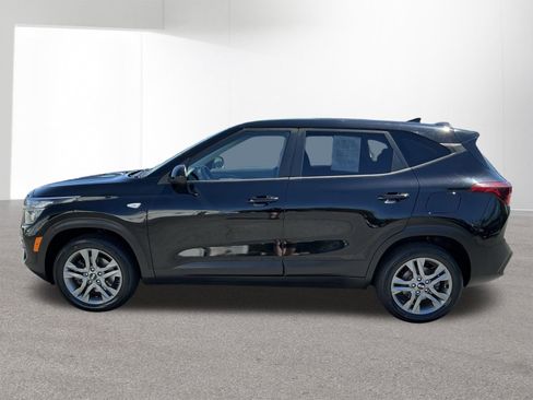 Certified 2021 Kia Seltos LX AWD/4WD image 6