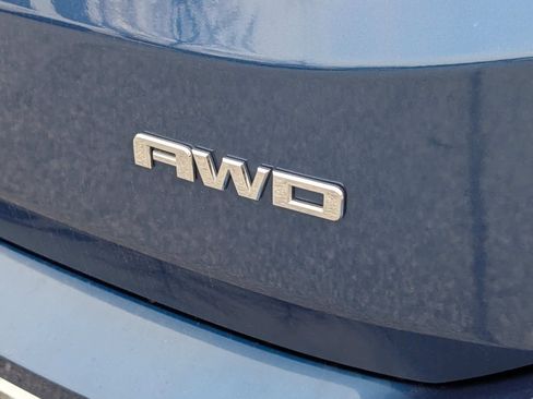 Certified 2021 GMC Terrain SLT w/ Infotainment Package II image 9