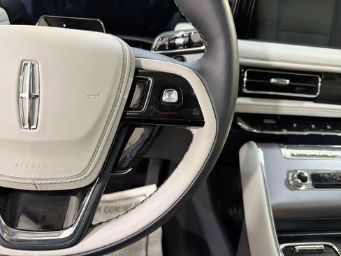New 2026 Lincoln Aviator 2WD image 15