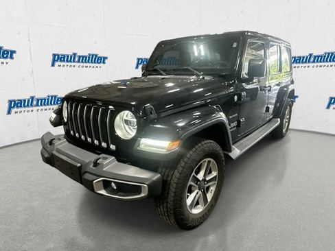 Used 2018 Jeep Wrangler Unlimited Sahara AWD/4WD image 1