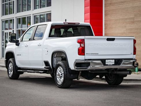 Used 2024 Chevrolet Silverado 2500 LT w/ Convenience Package AWD/4WD image 6
