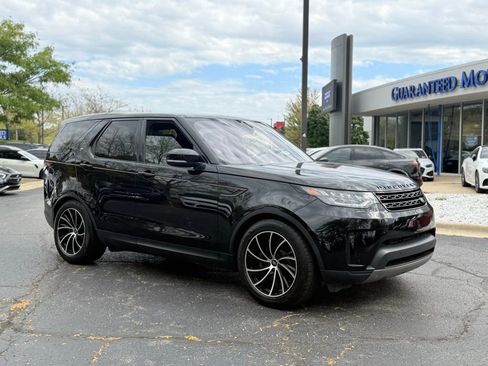 Used 2017 Land Rover Discovery SE AWD/4WD image 7