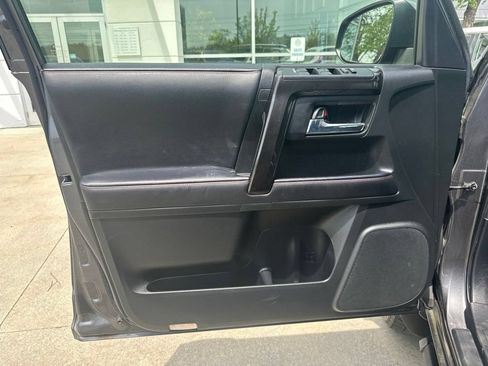 Used 2023 Toyota 4Runner TRD Off-Road Premium w/ Moonroof Package AWD/4WD image 16