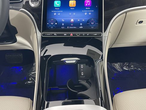 New 2026 Mercedes-Benz GLC 300 image 18